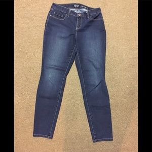Style & Co curvey skinny jeans